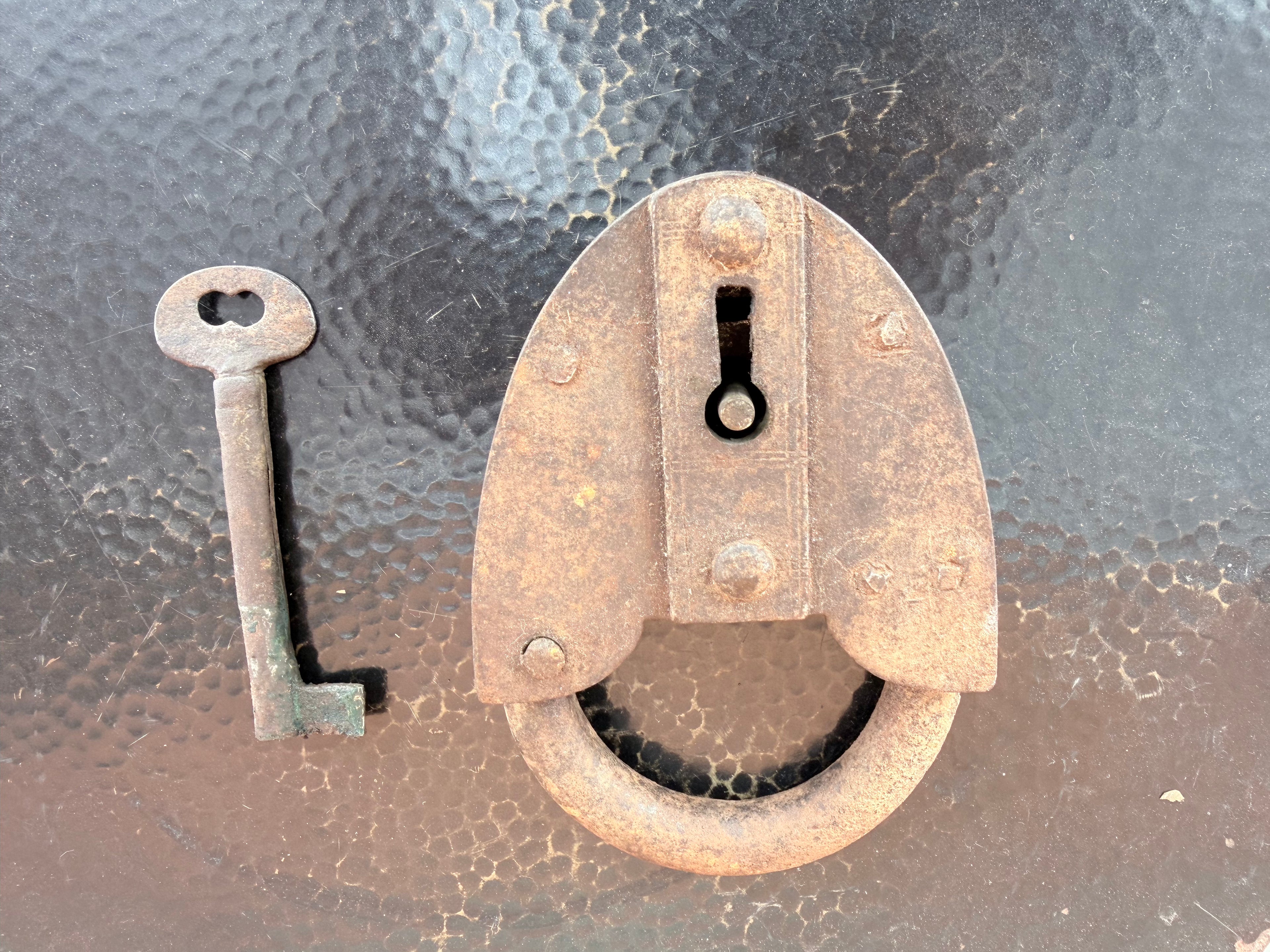 1900'S Vintage Handcrafted Iron Lock with Original Key – Vintage Rustic Security Lock