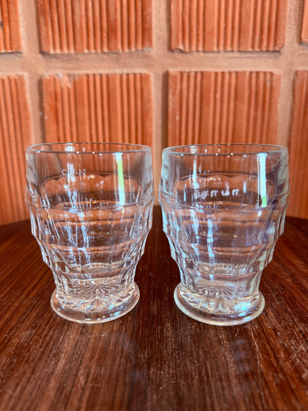 1930'S Rare Chettinad Family Engraved Vintage Shorts/ Liqueur Glass Tumbler Set (4 Pieces) – Jacobean pattern footed Bar Home Pub