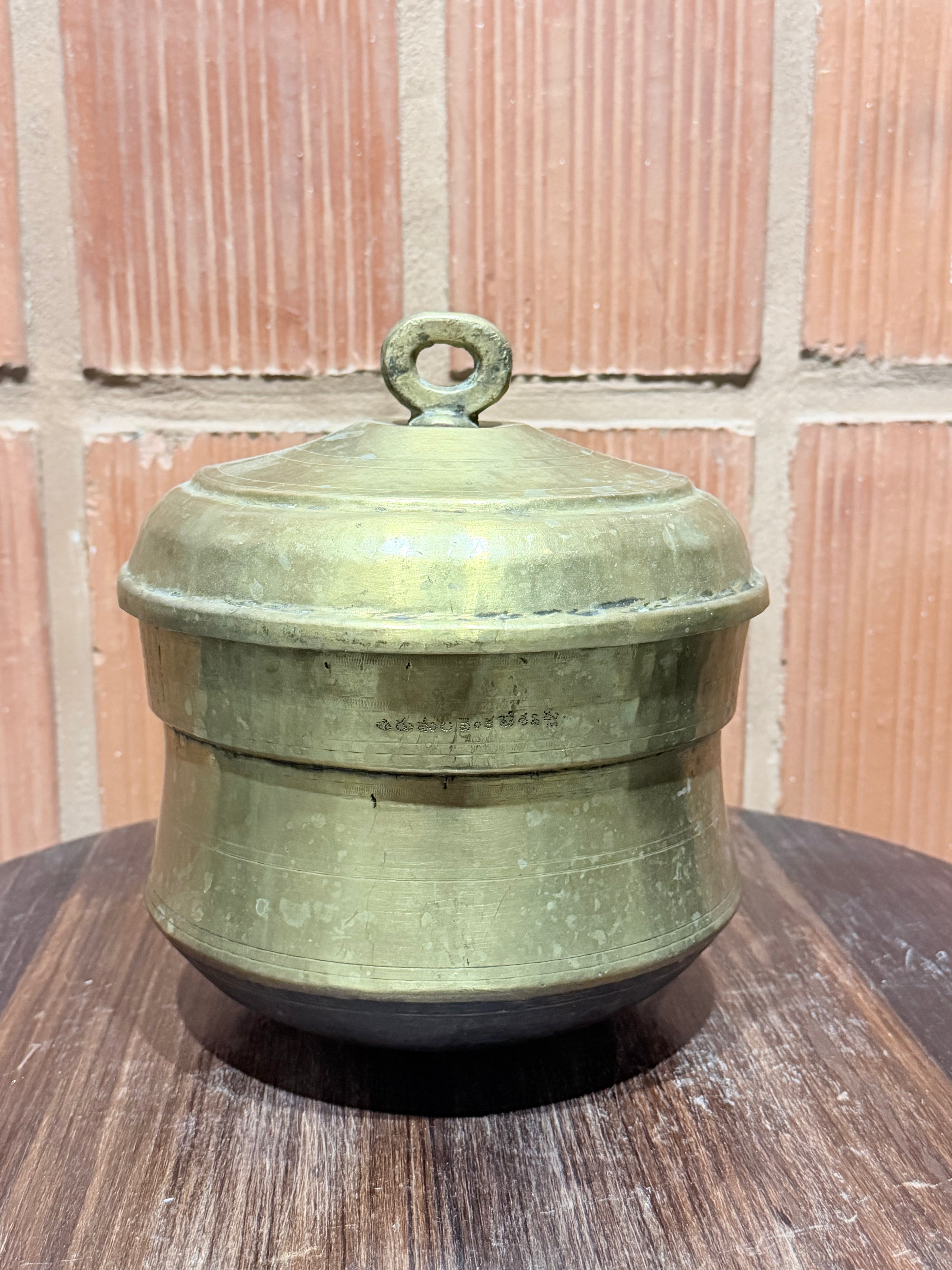 Antique Brass Handcrafted Idli Pot | Steamer | Cooker | South Indian Idli Patra with 2 Inserts; 6 Idli Moulds | Polished | Tin Coated