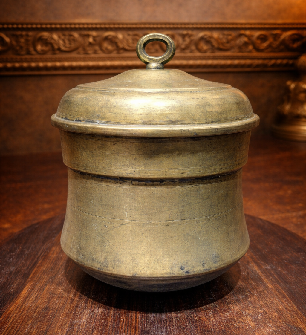 Rare Heavy Weight Antique Brass Handcrafted Idli Pot – Traditional South Indian Idli Steamer with Lid | Tin Coated | Vintage Kitchenware